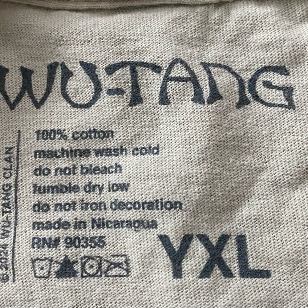 Enter the Wu-Tang clan graphic tee yxl youth kids euc 36 Chambers boys girls - Picture 8 of 8